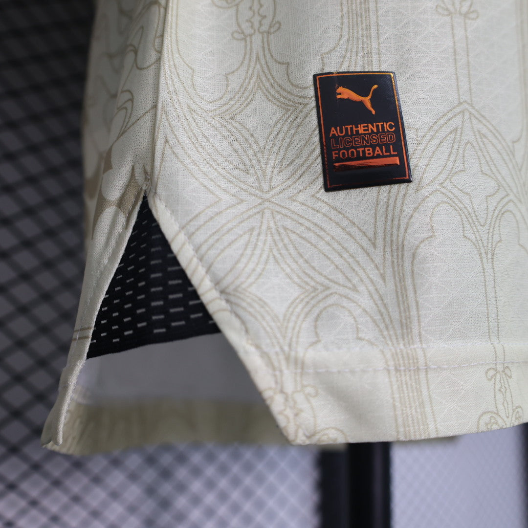 Camisa AC Milan Fourth 2024/25 - Jogador Masculino com Patch - Off White