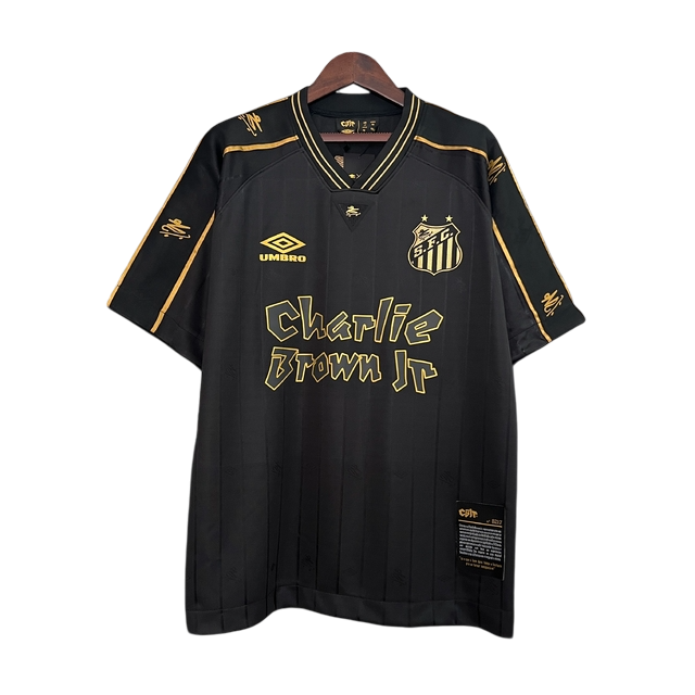 Camisa Santos Charlie Brown Jr Edição Especial 24/25 Umbro Torcedor Masculino - Preto