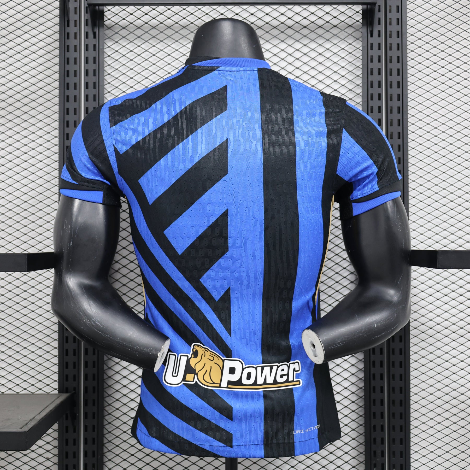 Camisa Inter de Milão Home 2024/25 - Jogador Masculino com Patch - Azul, Preta e Dourada