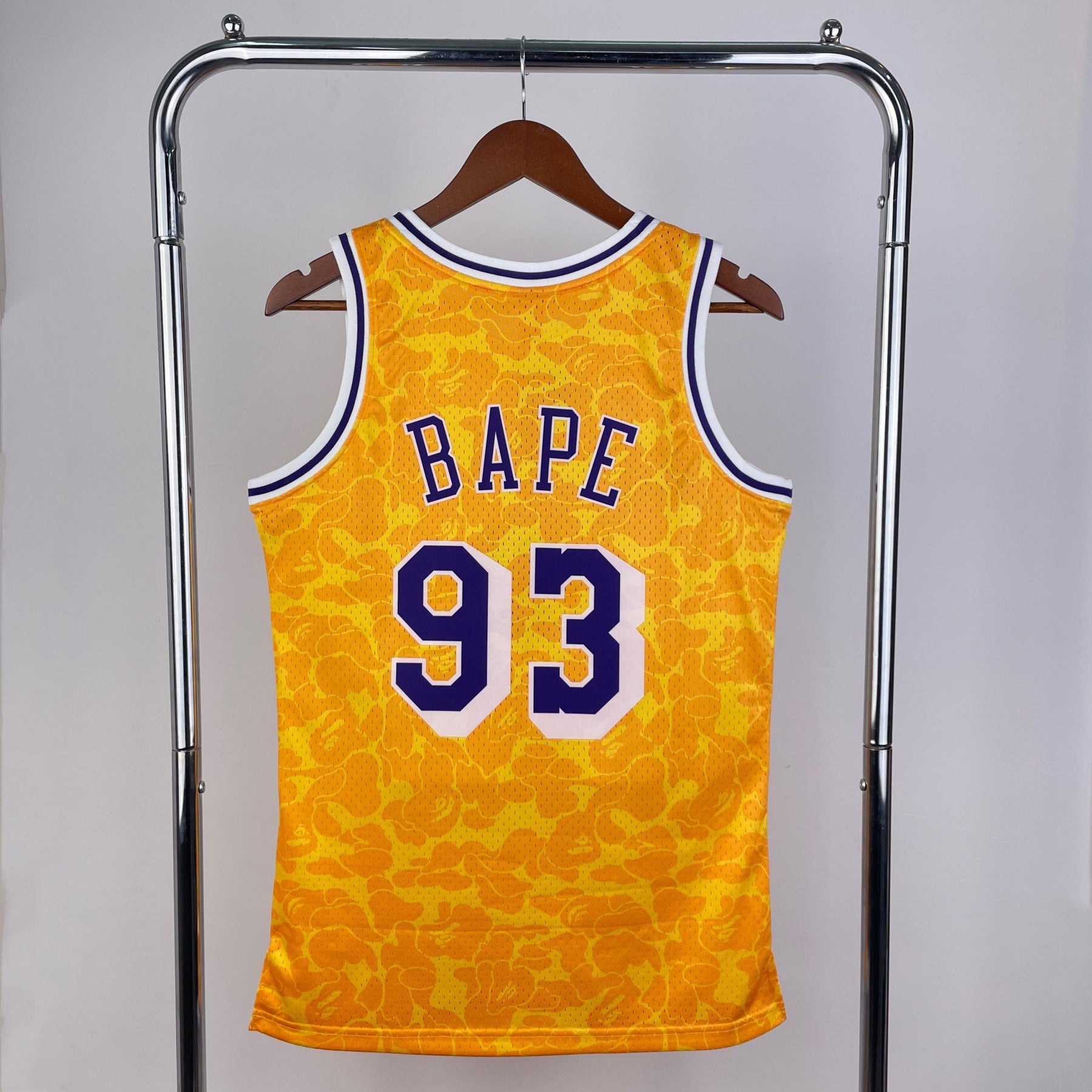 Regata Mitchell & Ness x BAPE – Los Angeles Lakers