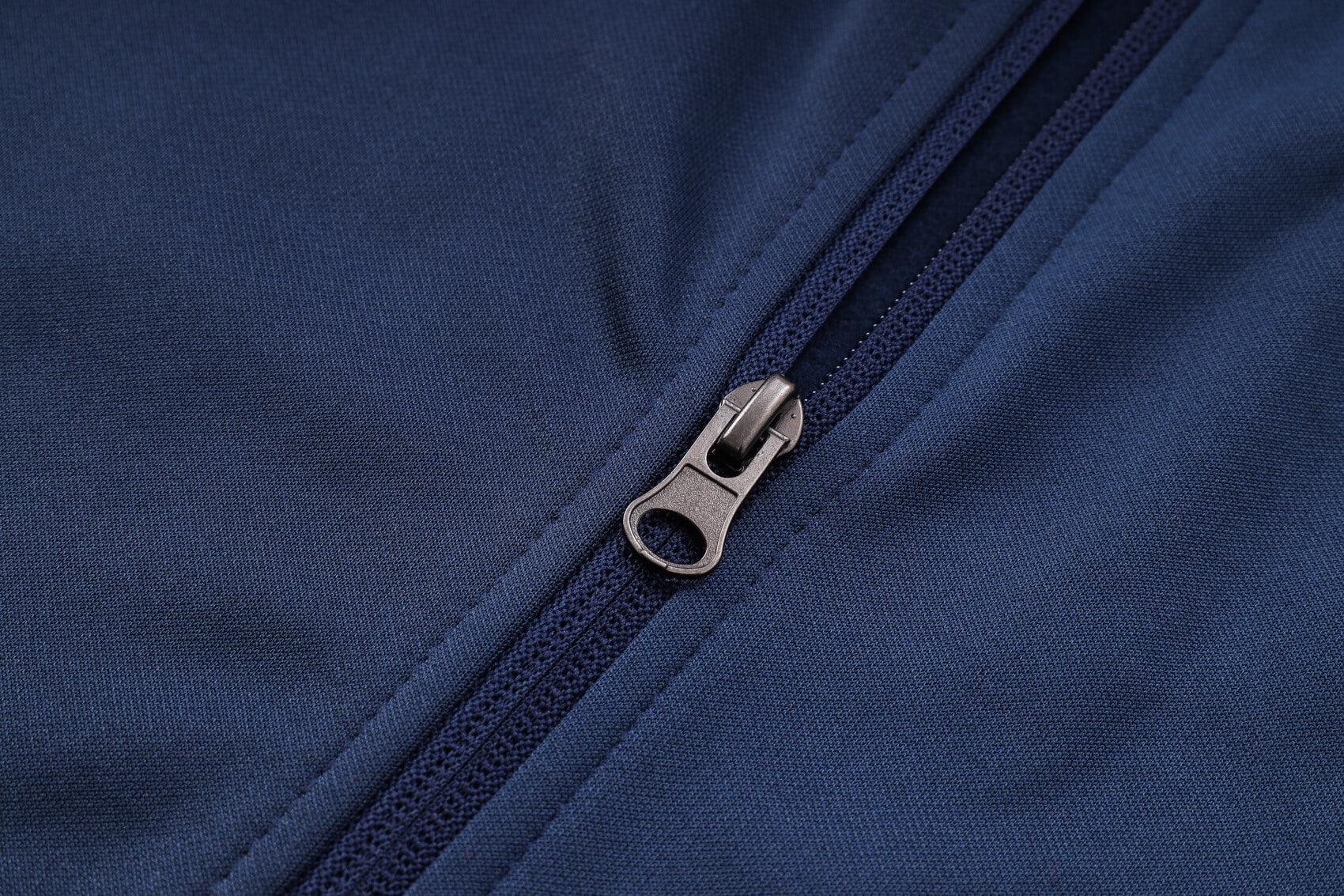 Conjunto Brasil Sportswear Tech Fleece – Agasalho e Calça