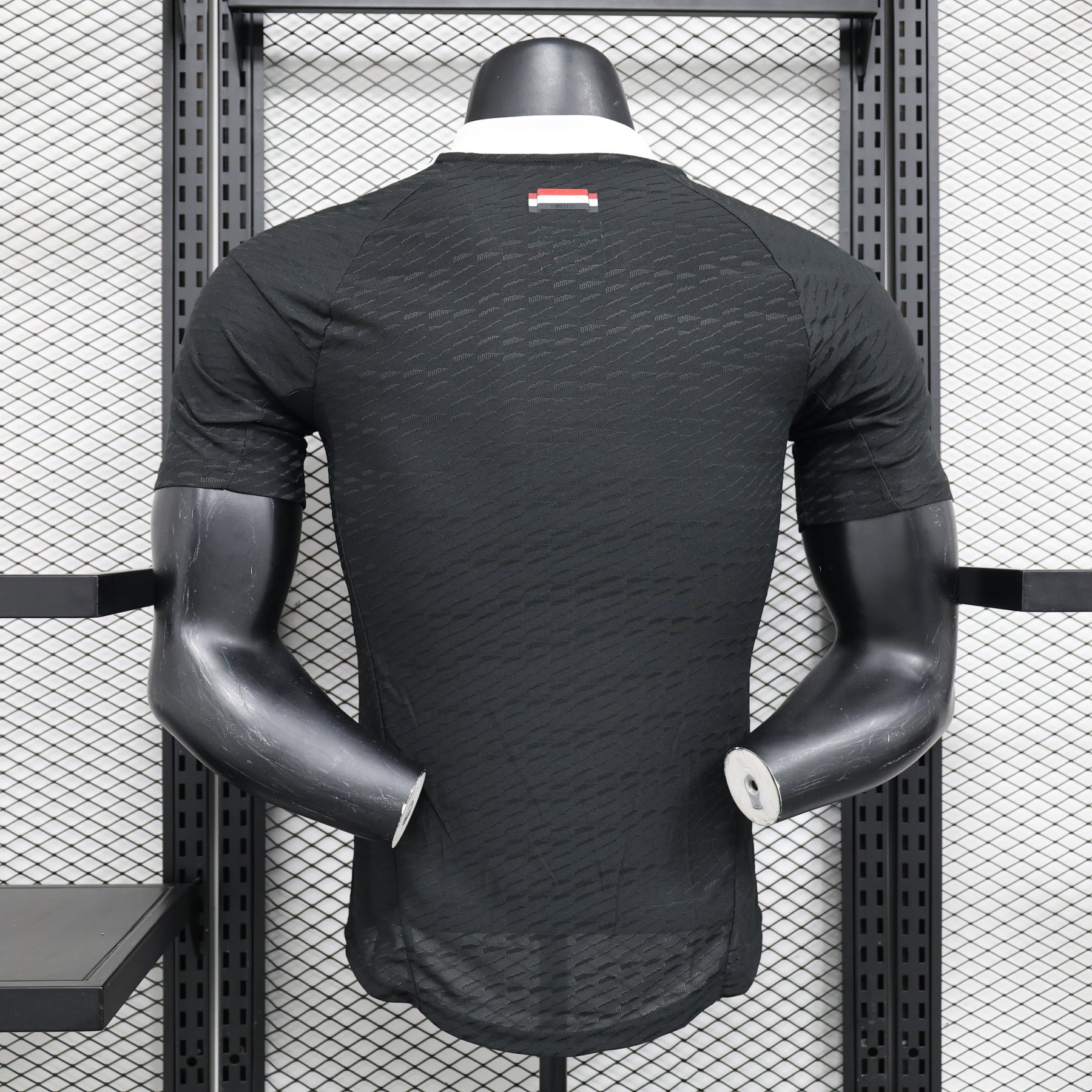 Camisa Manchester United 2024/25 Jogador Masculino com Patch - Preta e Branca