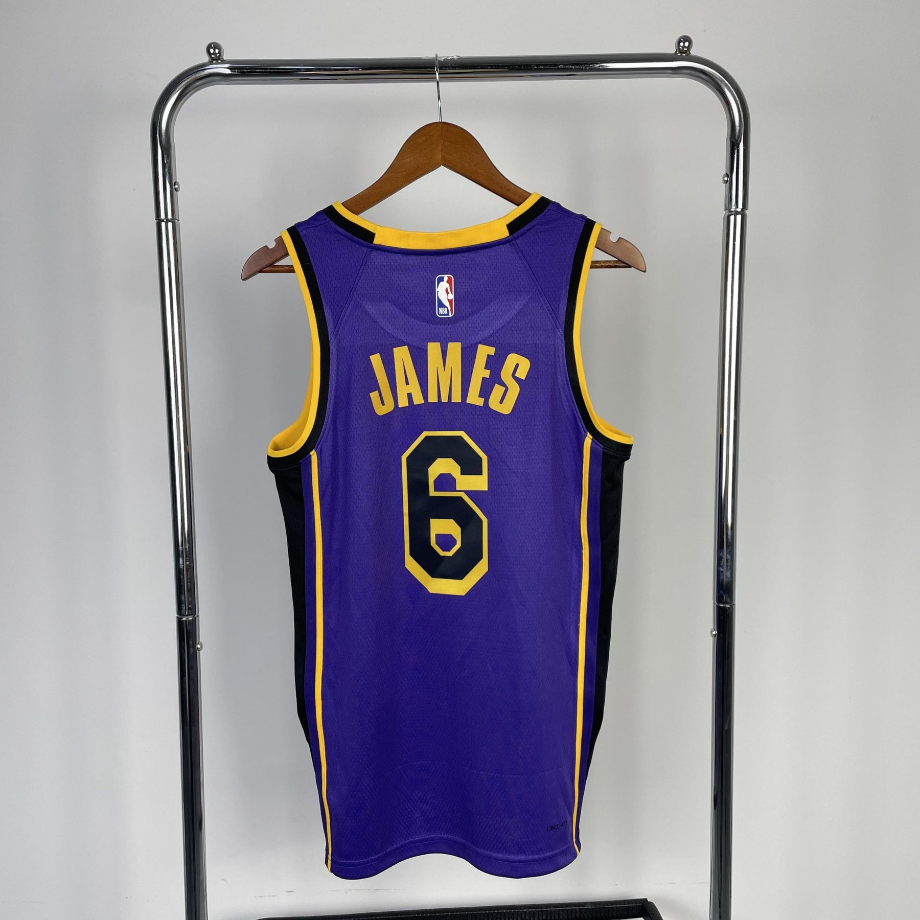 Regata Jordan – Los Angeles Lakers Statement Edition 2022/2023 – Swingman
