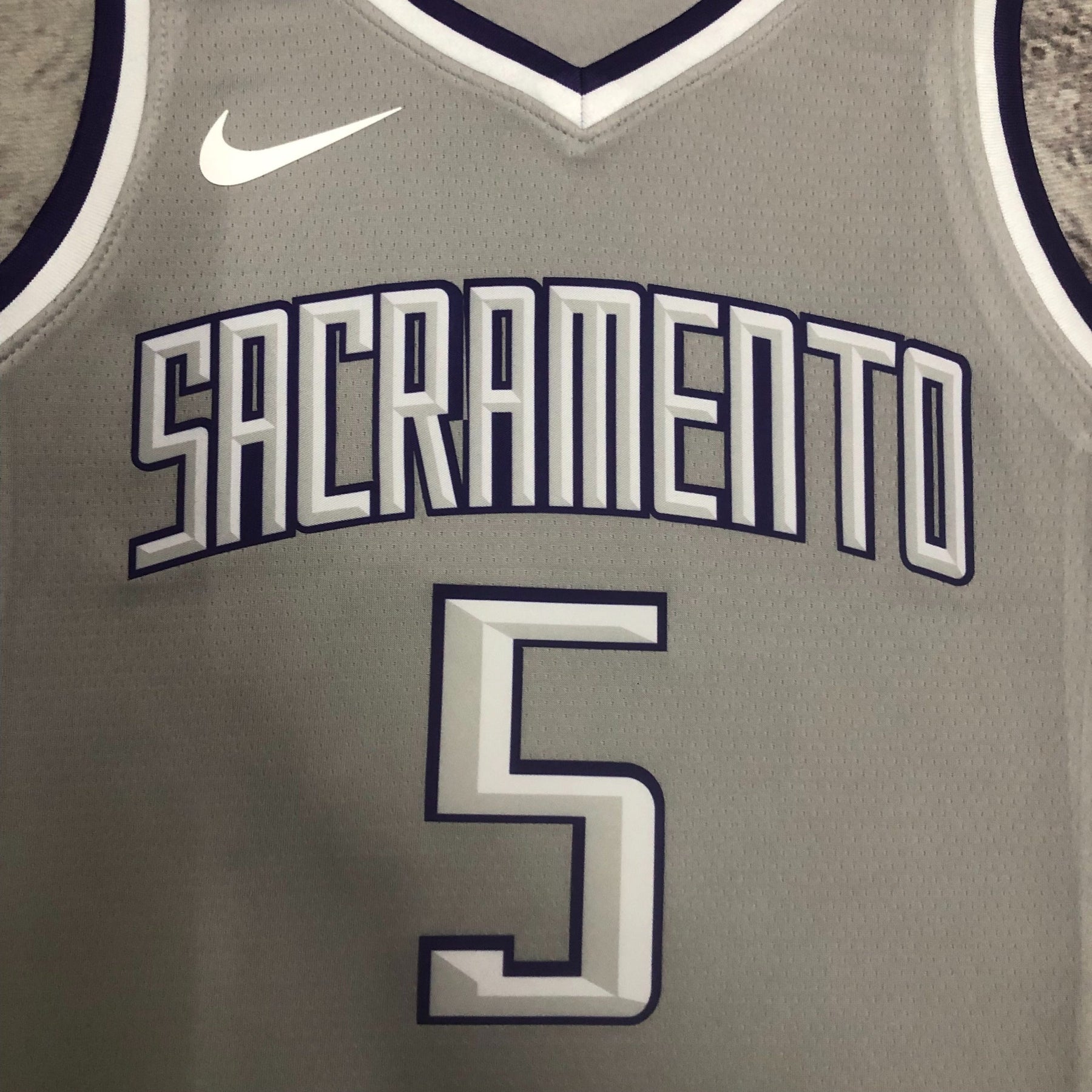 Regata Nike – Sacramento Kings City Edition 22/23 – Swingman