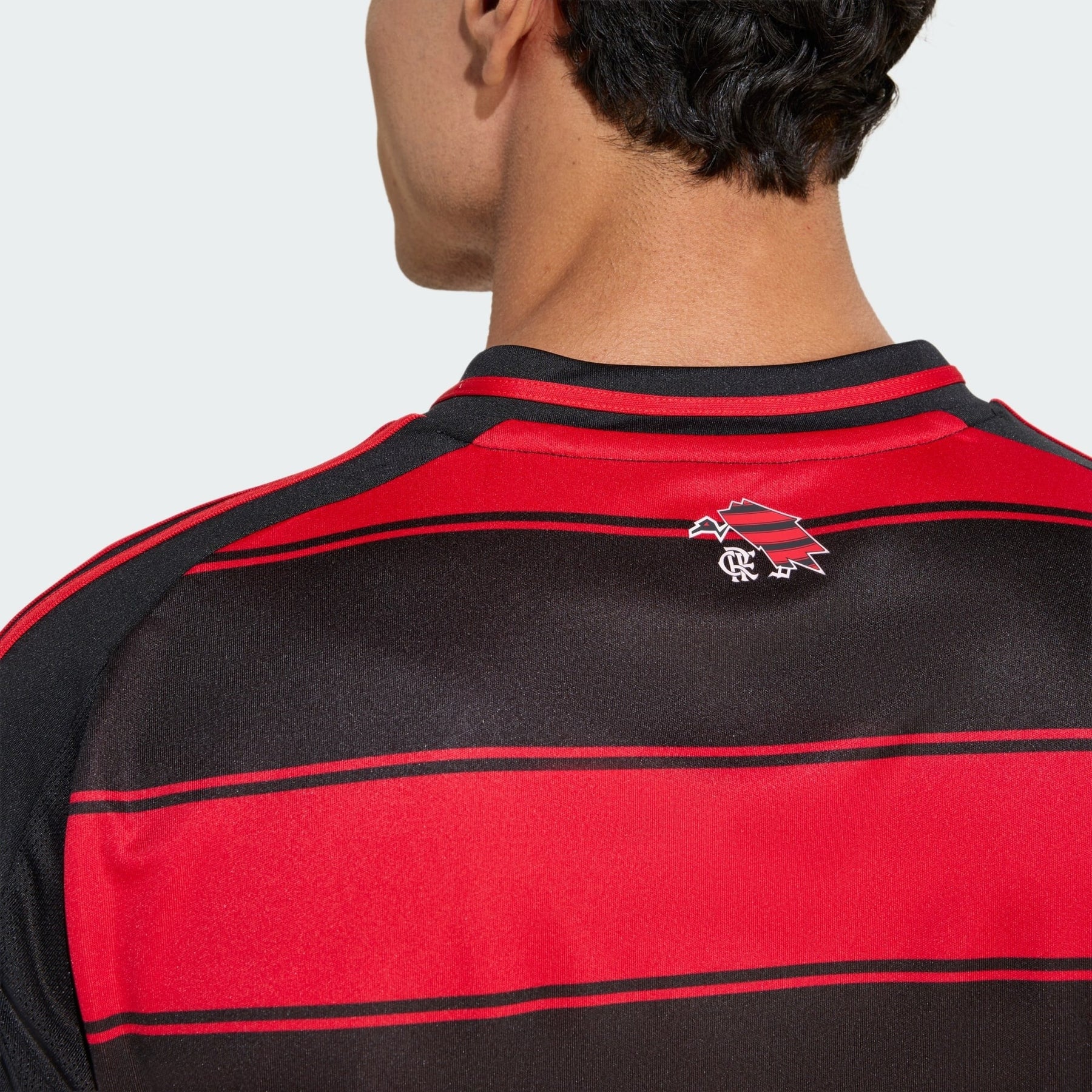 Camisa Adidas Flamengo 2025/26 I L. ARAÚJO N° 7