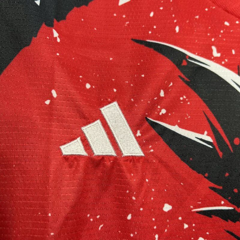 Camisa Japão Edição Dragon Ball Goku – 2024 – Torcedor Masculino – Vermelho e Preto