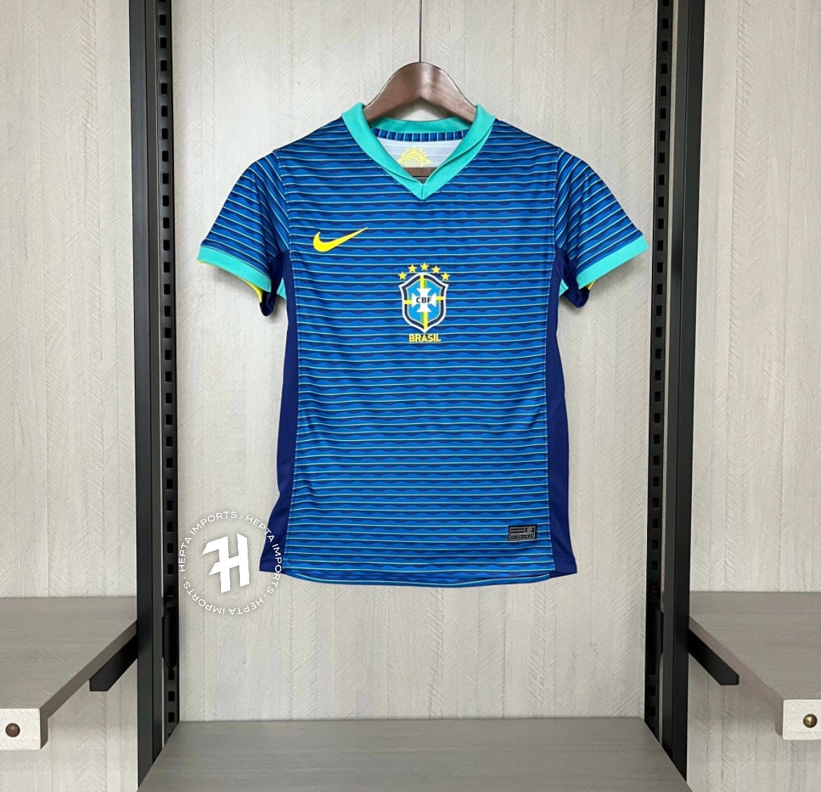 Camisa Feminina Brasil Nike 24/25 – Azul Baby Look