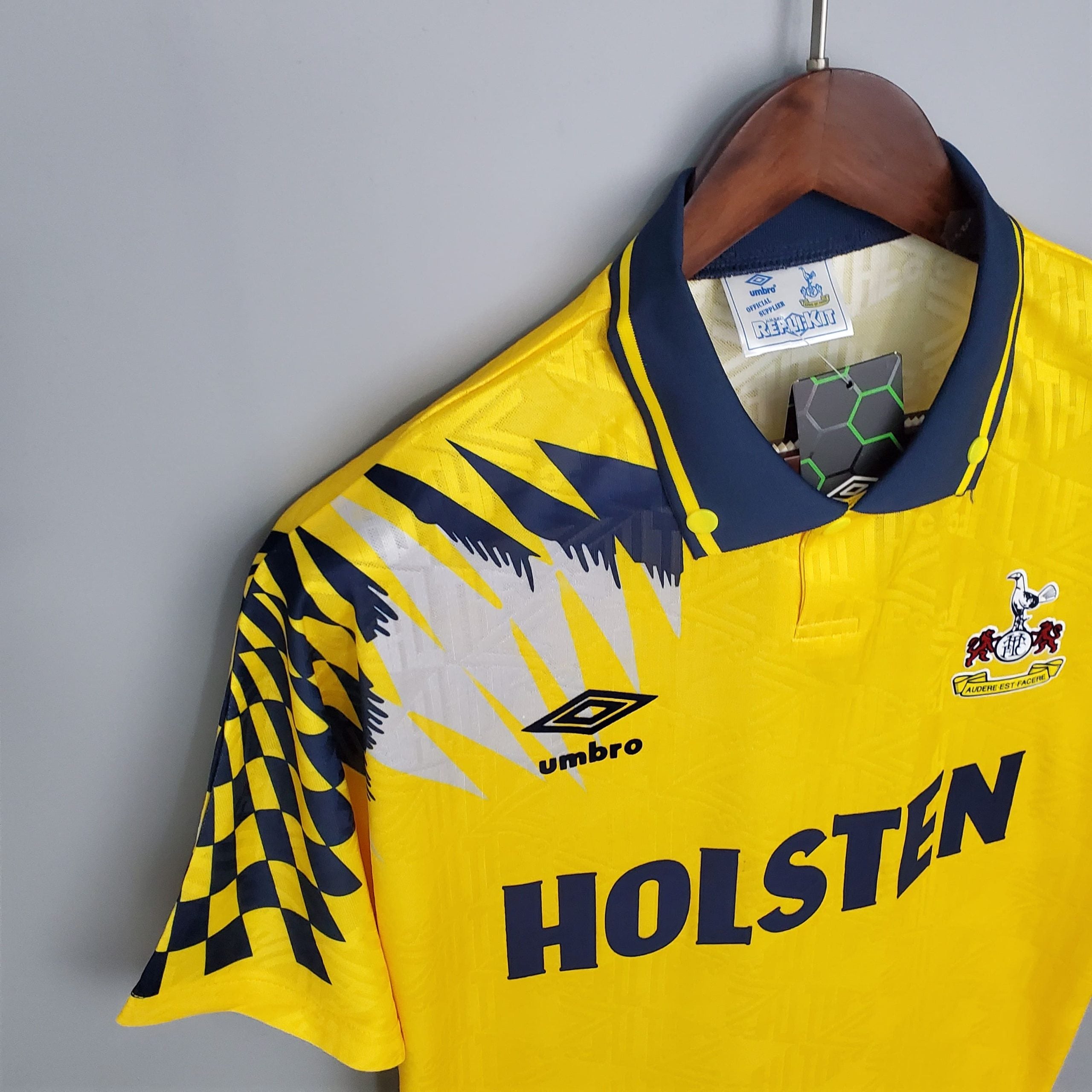 Camisa Tottenham Away (2) 1992 Umbro Retrô Masculina