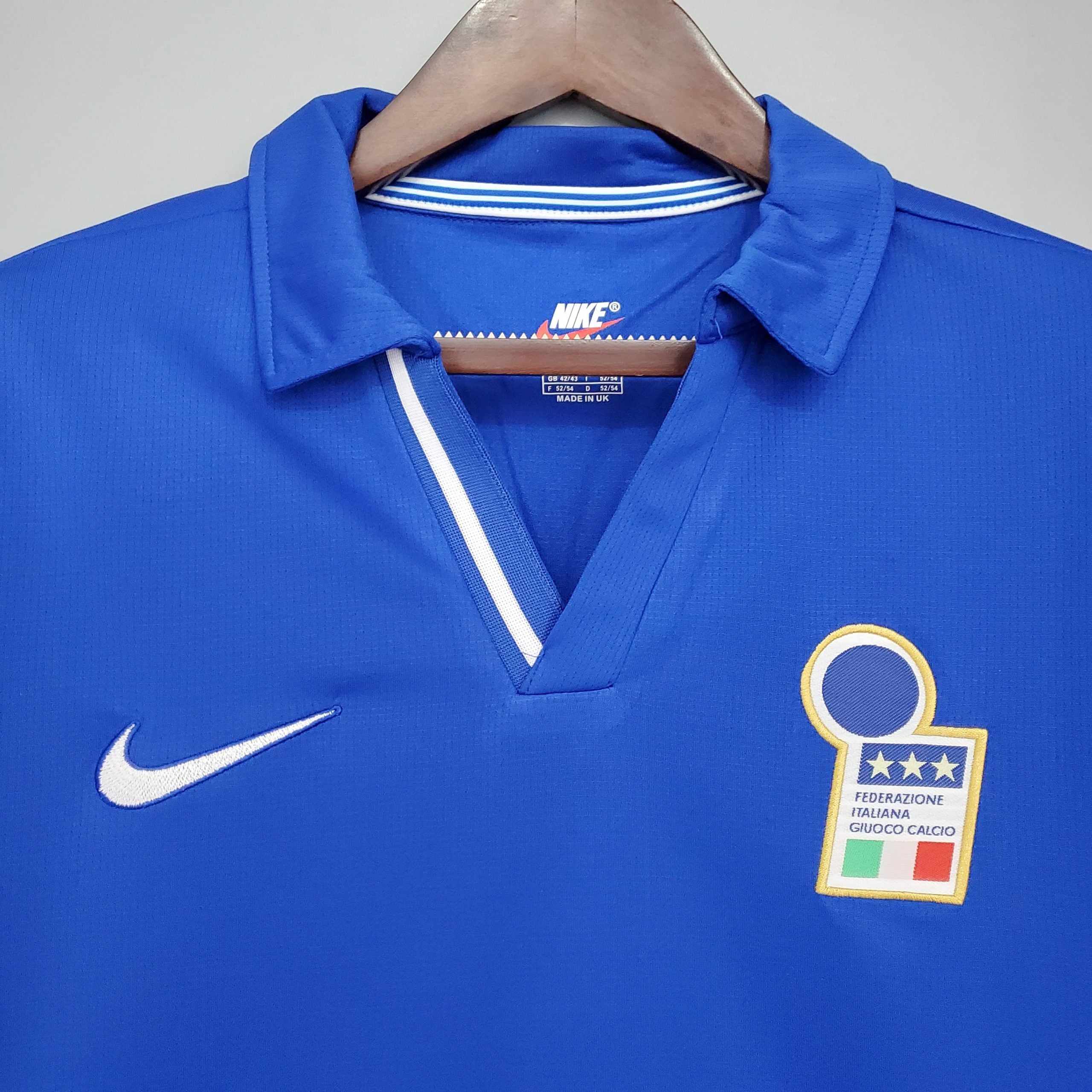 Camisa Itália Home (1) 1998 Nike Retrô Masculina