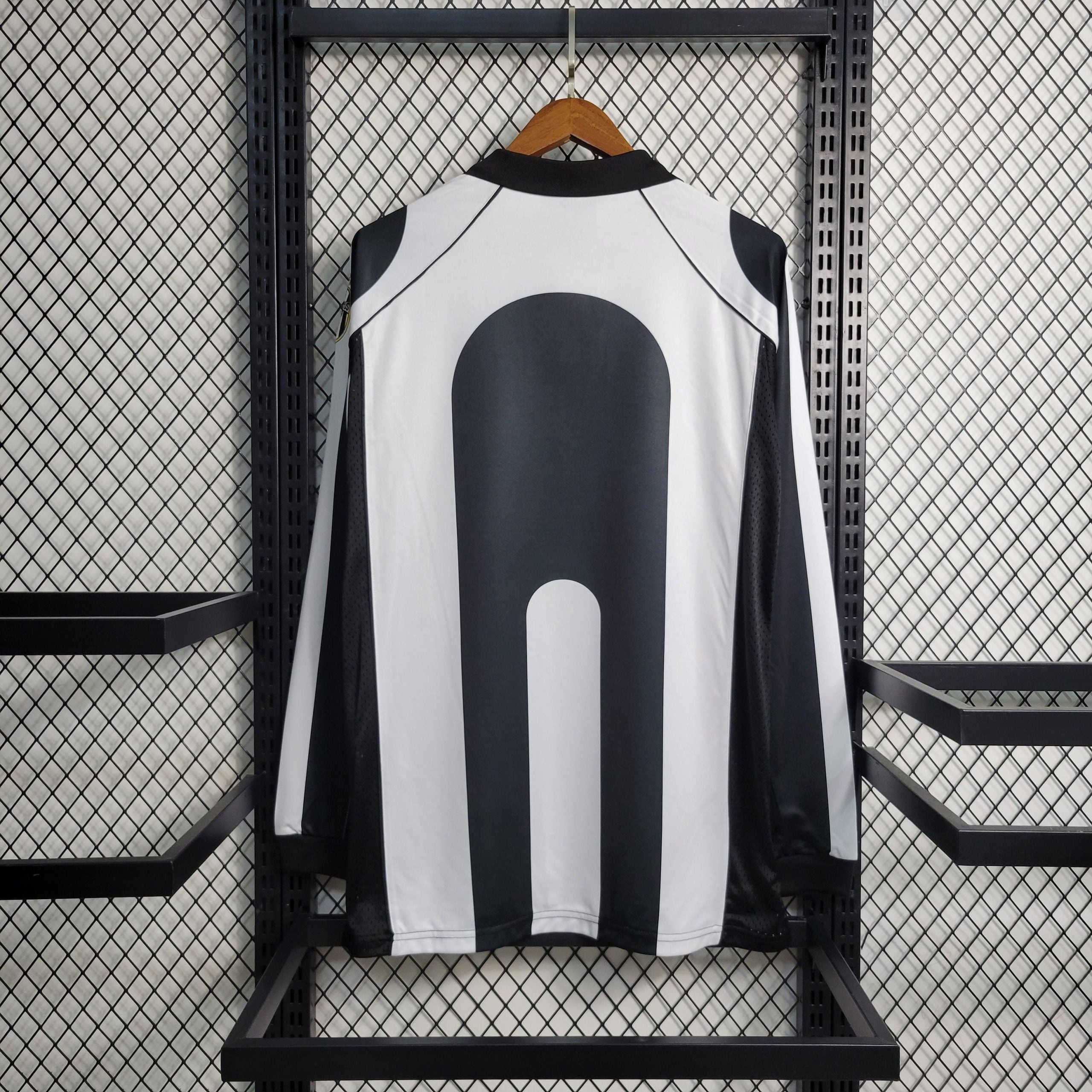 Camisa Juventus Home (1) 1997/98 - Retrô Manga Longa Masculina