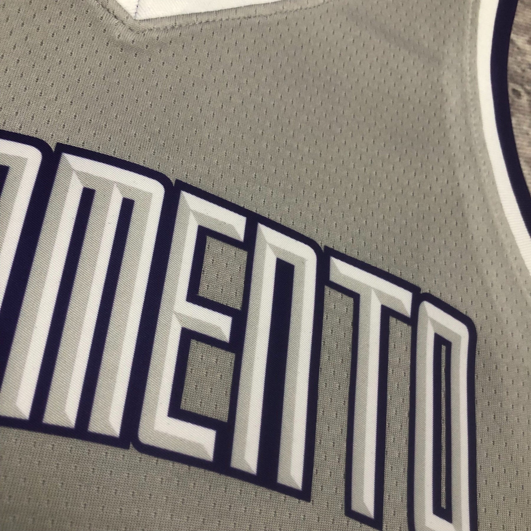 Regata Nike – Sacramento Kings City Edition 22/23 – Swingman