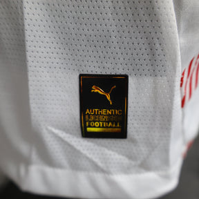 Camisa RB Leipzig Home 2024/25 Jogador Adidas Masculino com Patch - Branca e Vermelha