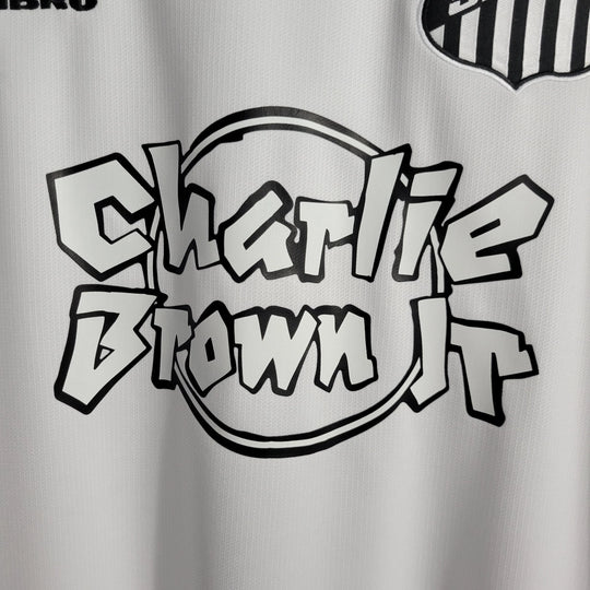 Camisa Santos Edição Especial 22/23 Umbro Torcedor Masculino - Branco e Preto