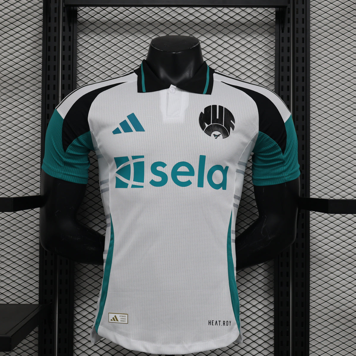 Camisa Newcastle Third 2024/25 Jogador Adidas Masculino com Patch- Branca e Azul