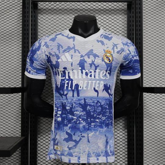 Camisa Real Madrid Edição Especial 2024/25 Jogador Masculino com Patch - Azul e Branca