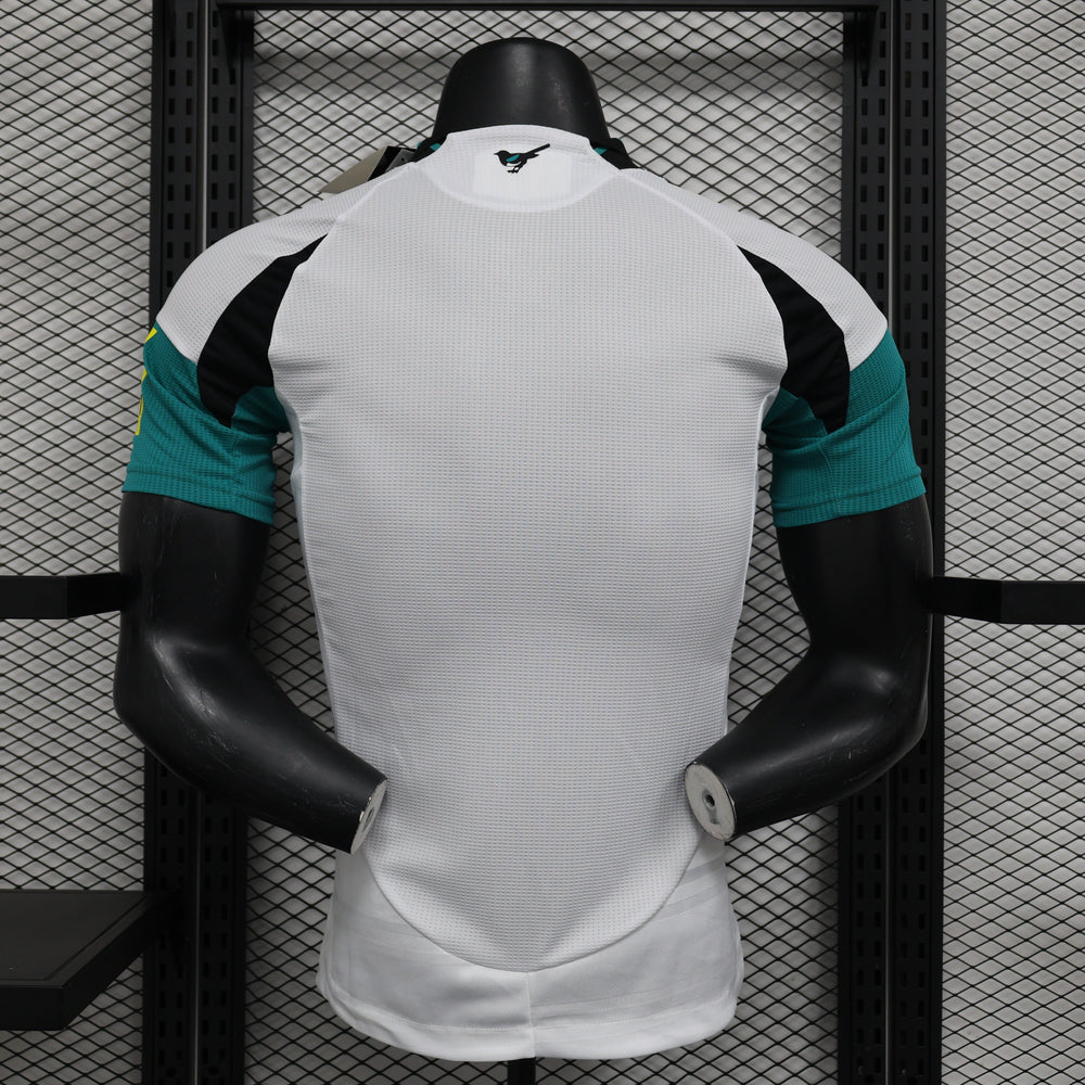 Camisa Newcastle Third 2024/25 Jogador Adidas Masculino com Patch- Branca e Azul