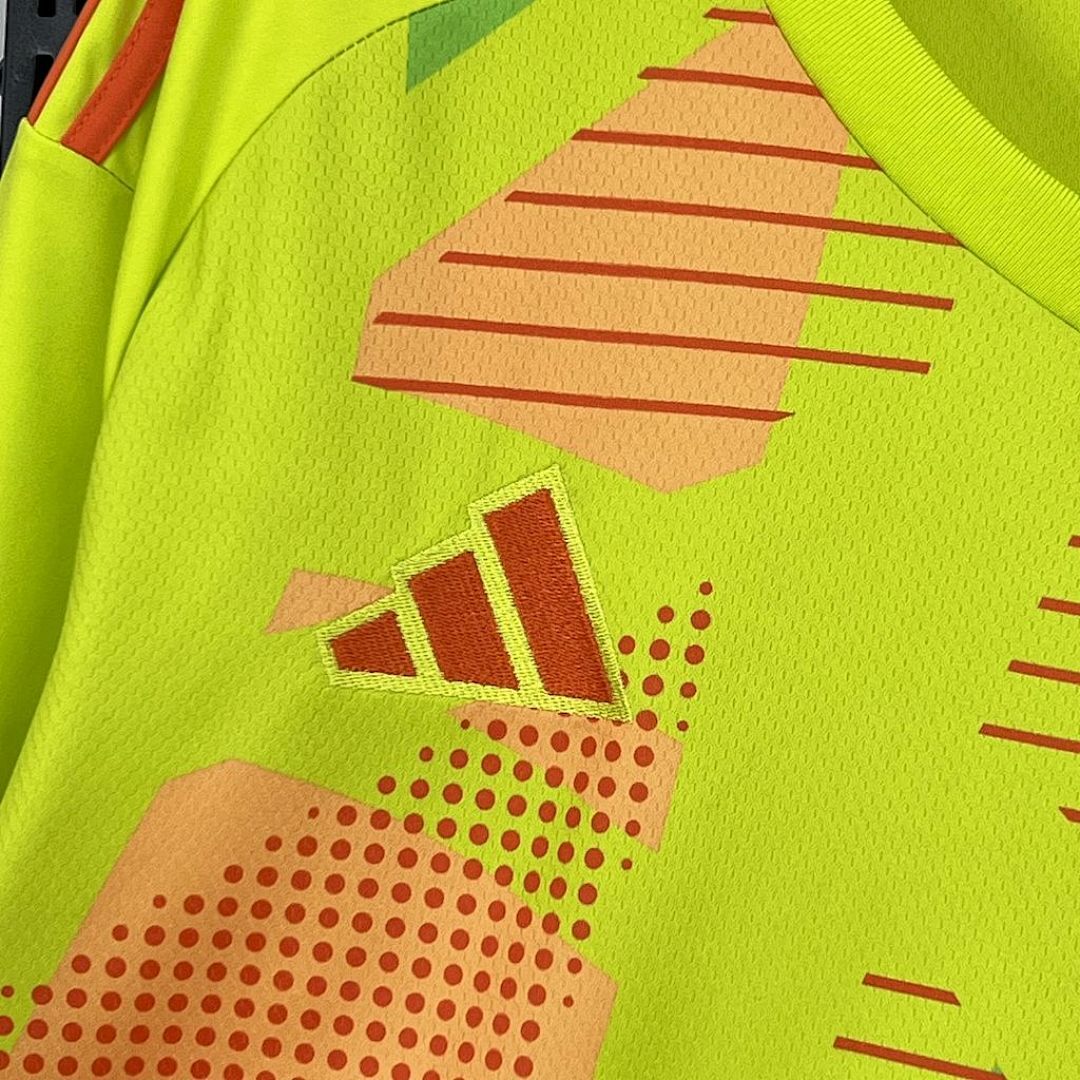 Flamengo 2025∕26 Yellow goalkeeper uniform