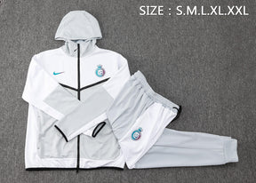 Conjunto Al-Hilal Sportswear Tech Fleece – Agasalho e Calça – Branco – CR7