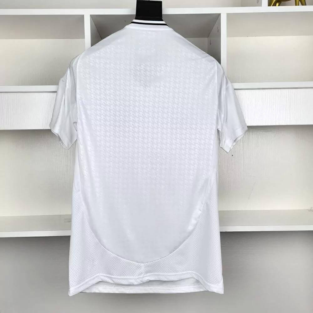 Camisa Real Madrid Home 2024/25 – Masculino Torcedor Lançamento
