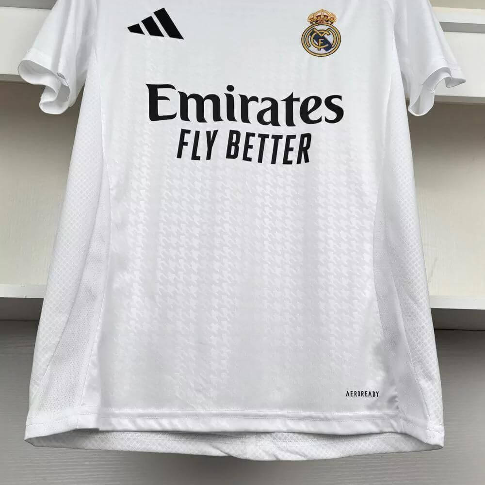 Camisa Real Madrid Home 2024/25 – Masculino Torcedor Lançamento
