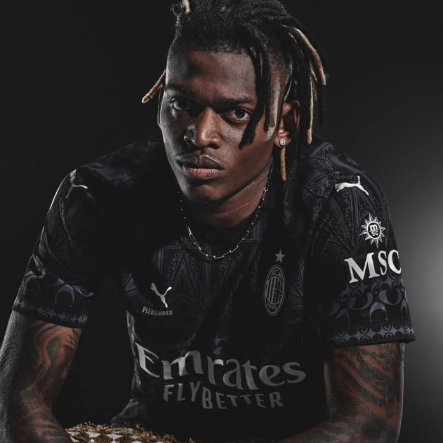 Camisa Milan IIII 24/25 Edição Especial - Torcedor Masculina