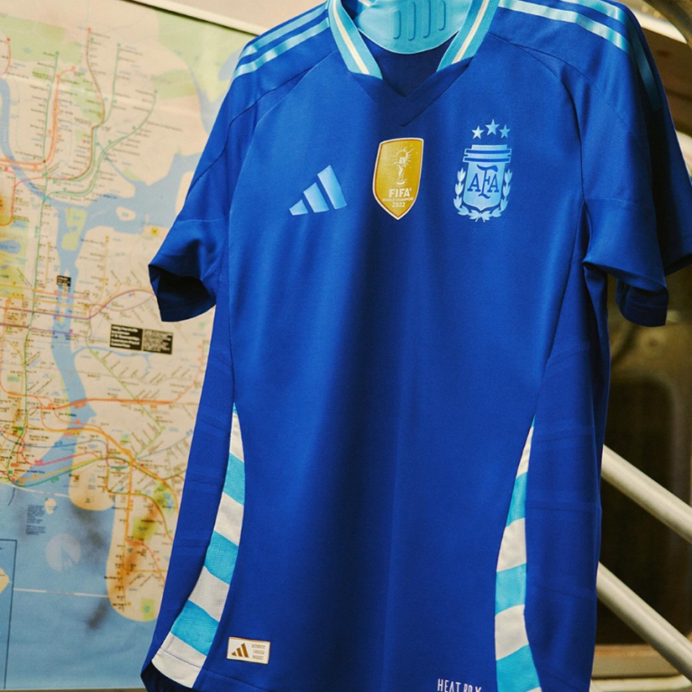 Camisa Argentina Reserva 24/25 – Adidas Torcedor Masculina Patch Campeão
