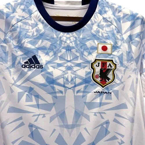 Camisa Japão Retrô Anime Dragon Ball – 16/17 – Torcedor Masculino – Branco com detalhes em Azul