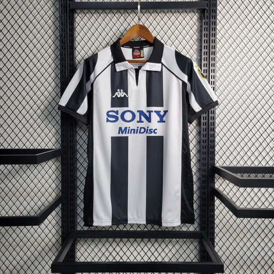 Camisa Juventus Home (1) 1997/98 - Retrô Masculina