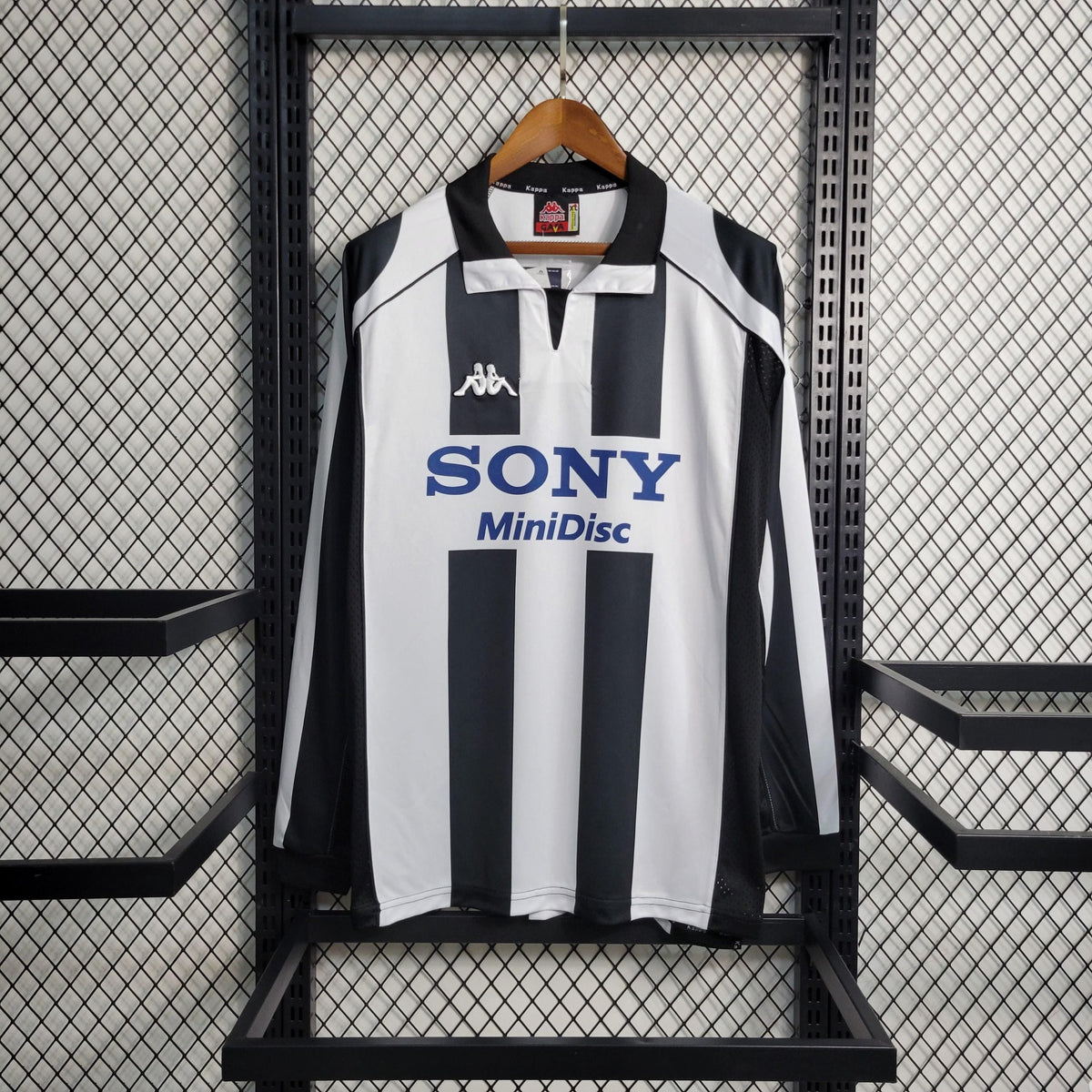 Camisa Juventus Home (1) 1997/98 - Retrô Manga Longa Masculina
