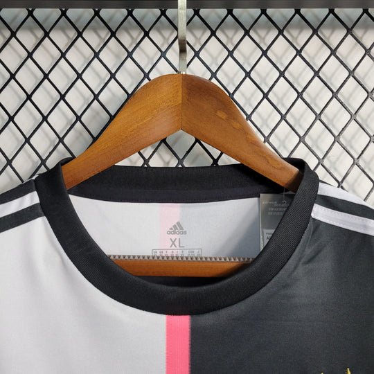 Camisa Juventus Home (1) 2019/20 - Retrô Masculina