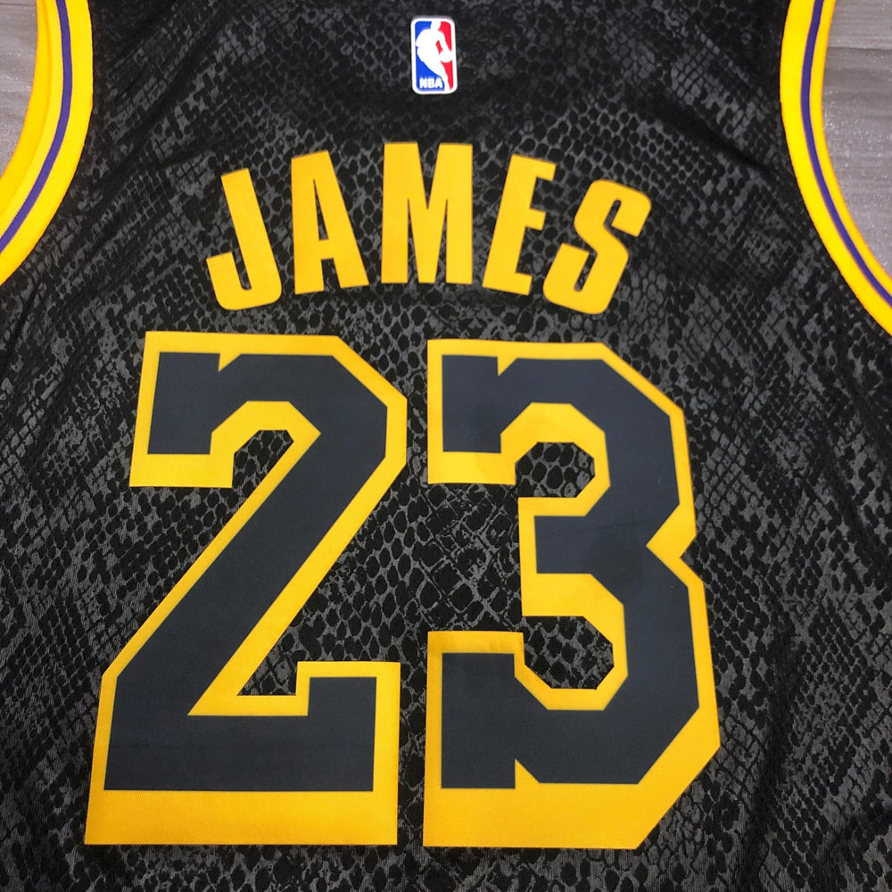 Regata Nike – Los Angeles Lakers Black Mamba Edition – Swingman