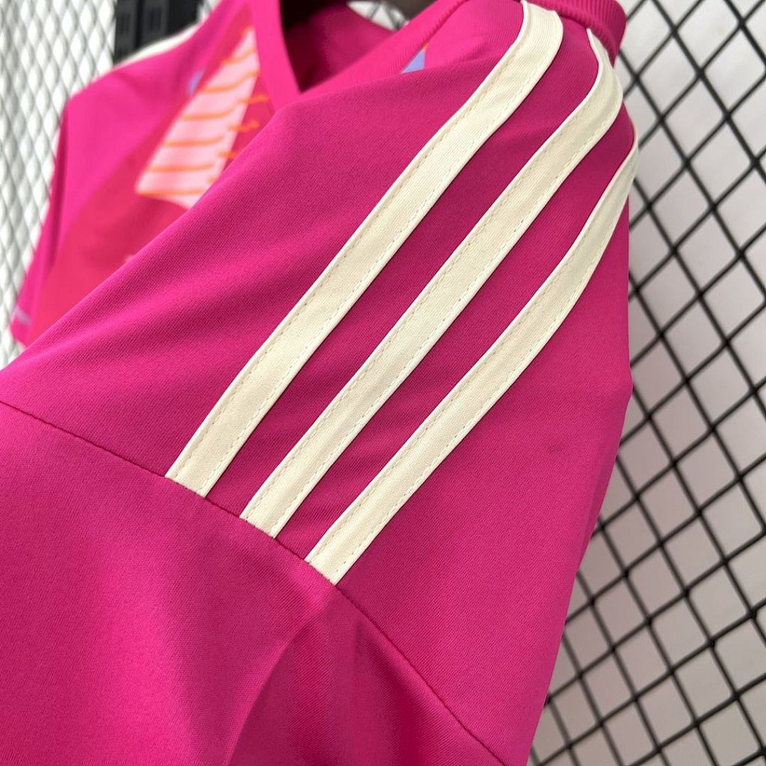 Flamengo 2025∕26 Pink goalkeeper uniform