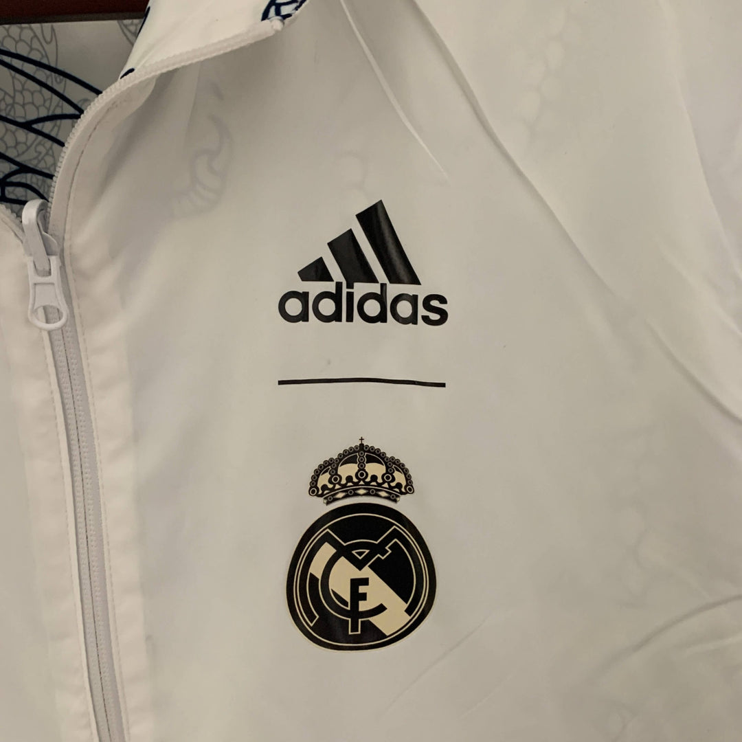 Corta Vento Real Madrid 24/25 – Branco Dupla Face