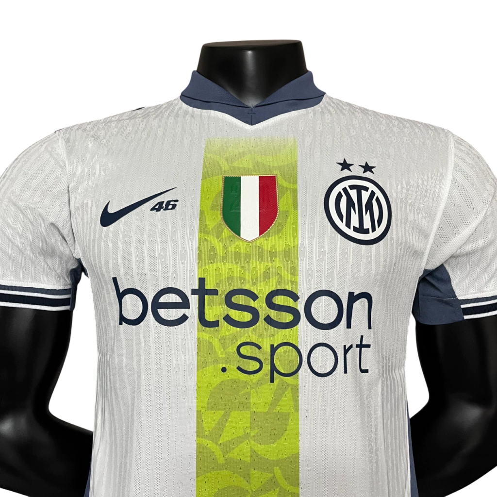 Camisa Inter de Milão Edição Especial Valentino Rossi II 25/26 - Jogador - Branca e Verde