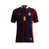 Camisa The Prince – Suárez 9# – Barcelona 2025/2026 – Masculina Comma Football – Vermelho e Azul