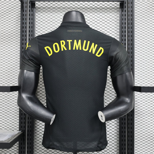 Camisa Borussia Dortmund Away 2024/25 Jogador Puma Masculino com Patch - Preta e Amarela