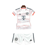Conjunto Infantil Bayern de Munique II 25/26