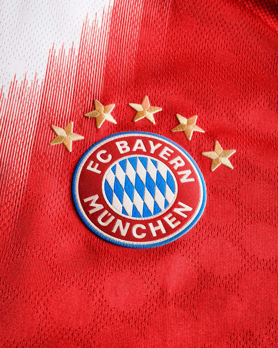 Camisa Bayern de Munique I 25/ 26 - Torcedor Masculina
