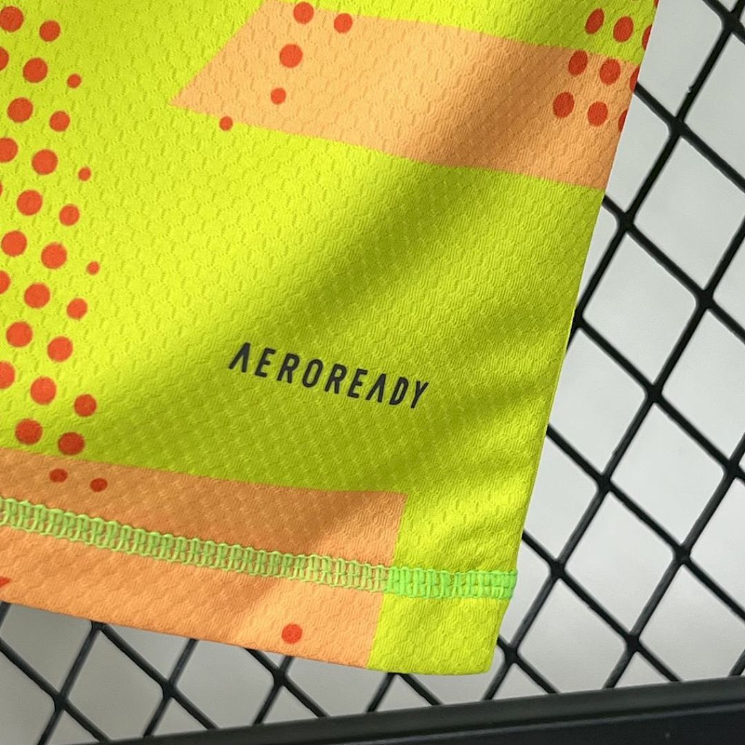 Flamengo 2025∕26 Yellow goalkeeper uniform