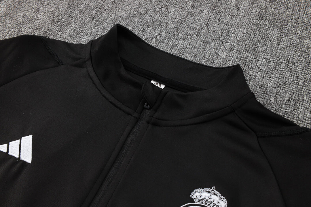 Conjunto de Treino Real Madrid 24/25 – Preto