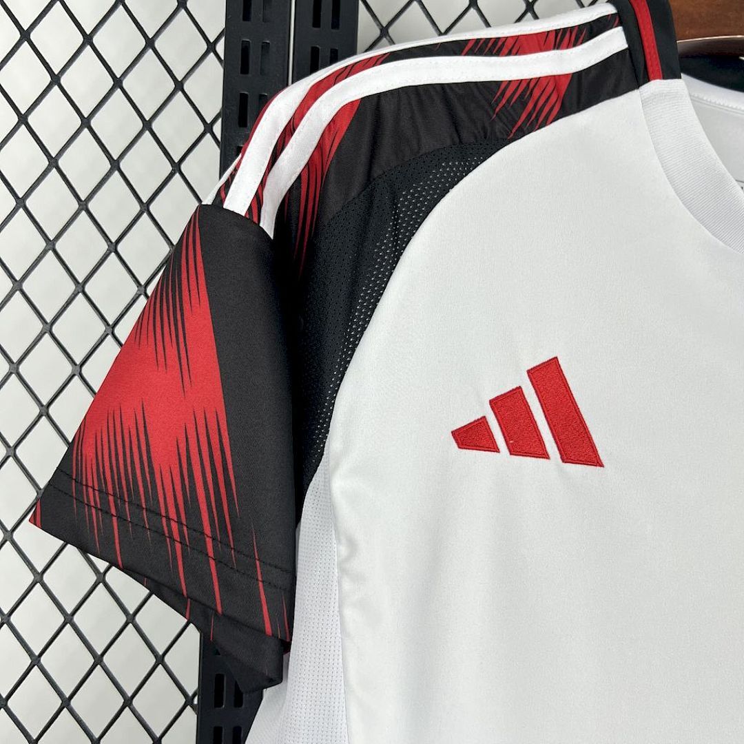 Flamengo 2025∕26 Away Leaked version