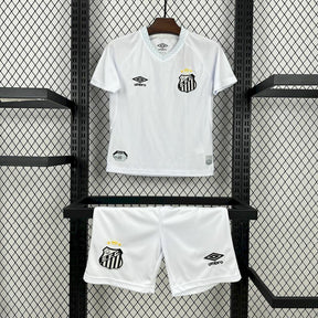Kit Infantil Santos Home 25/26 - Umbro - Branco
