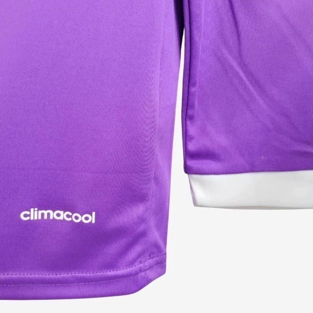 Camisa Retrô Manga Longa Real Madrid Away 16/17 – RONALDO 7 – Masculina Roxa