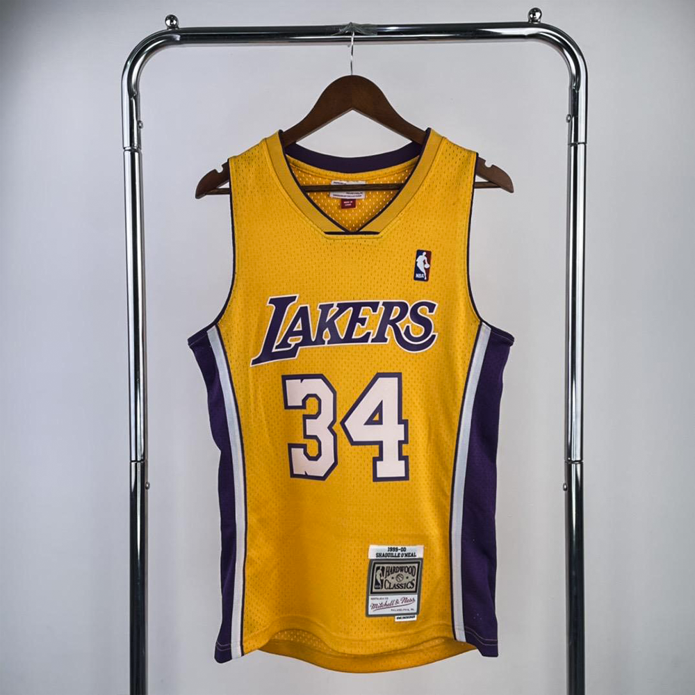 Regata Mitchell & Ness Los Angeles Lakers 1999-00 Dourada