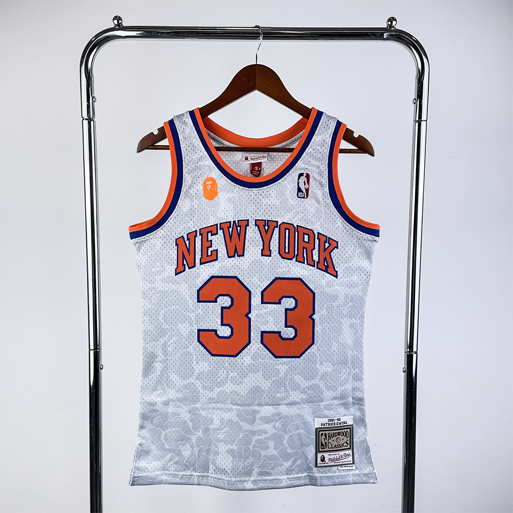 Regata Mitchell & Ness x BAPE – New York Knicks Branca
